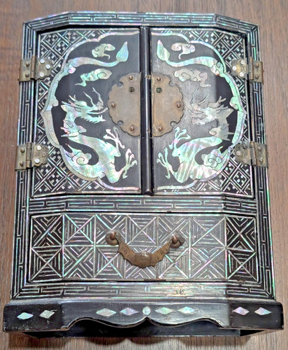 Vtg japanese black laquer - vtg,